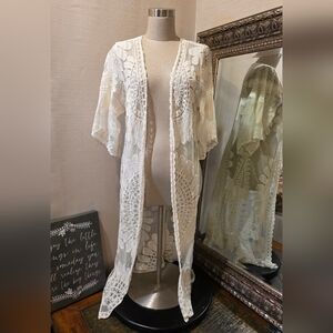 REBELLION AGAIN • Elegant Lace Kimono / Duster Cardigan. Sz Small.